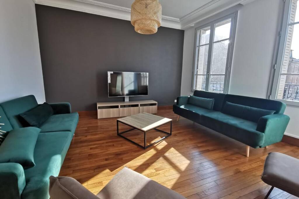 La Maison De Timothee 11 Couchages Reims Dış mekan fotoğraf